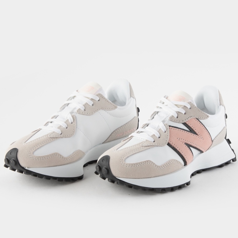 New Balance 327 shoes
